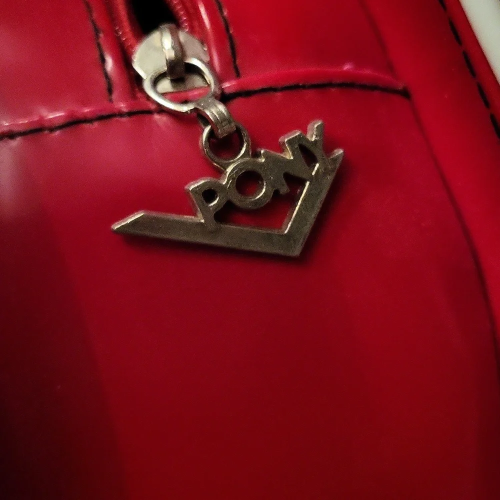 Y2k red pony vinyl bag - Picture 5 of 5